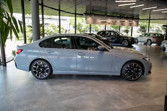 BMW 320i 2.0 16V TURBO FLEX M SPORT AUTOMÁTICO